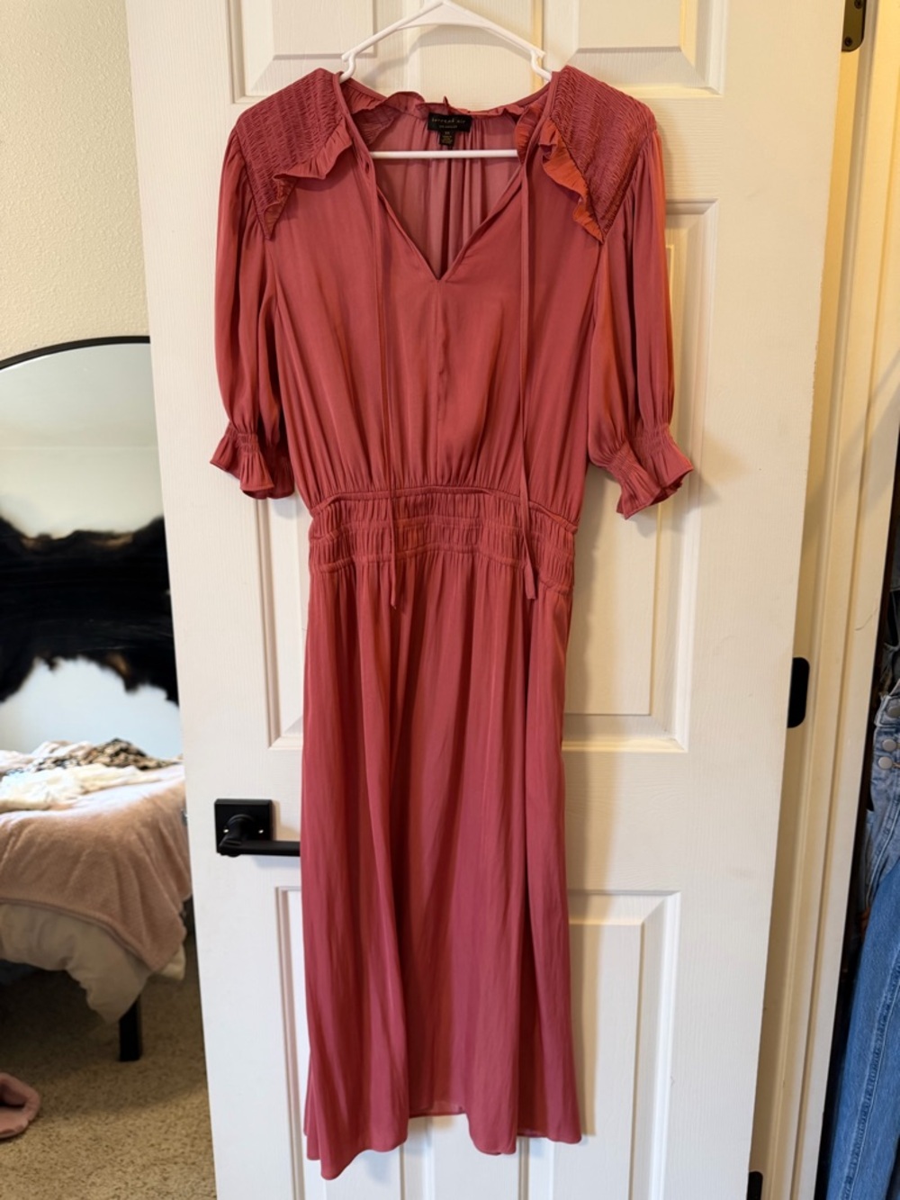 Current Air Rose Mauve V-Neck Midi Dress
